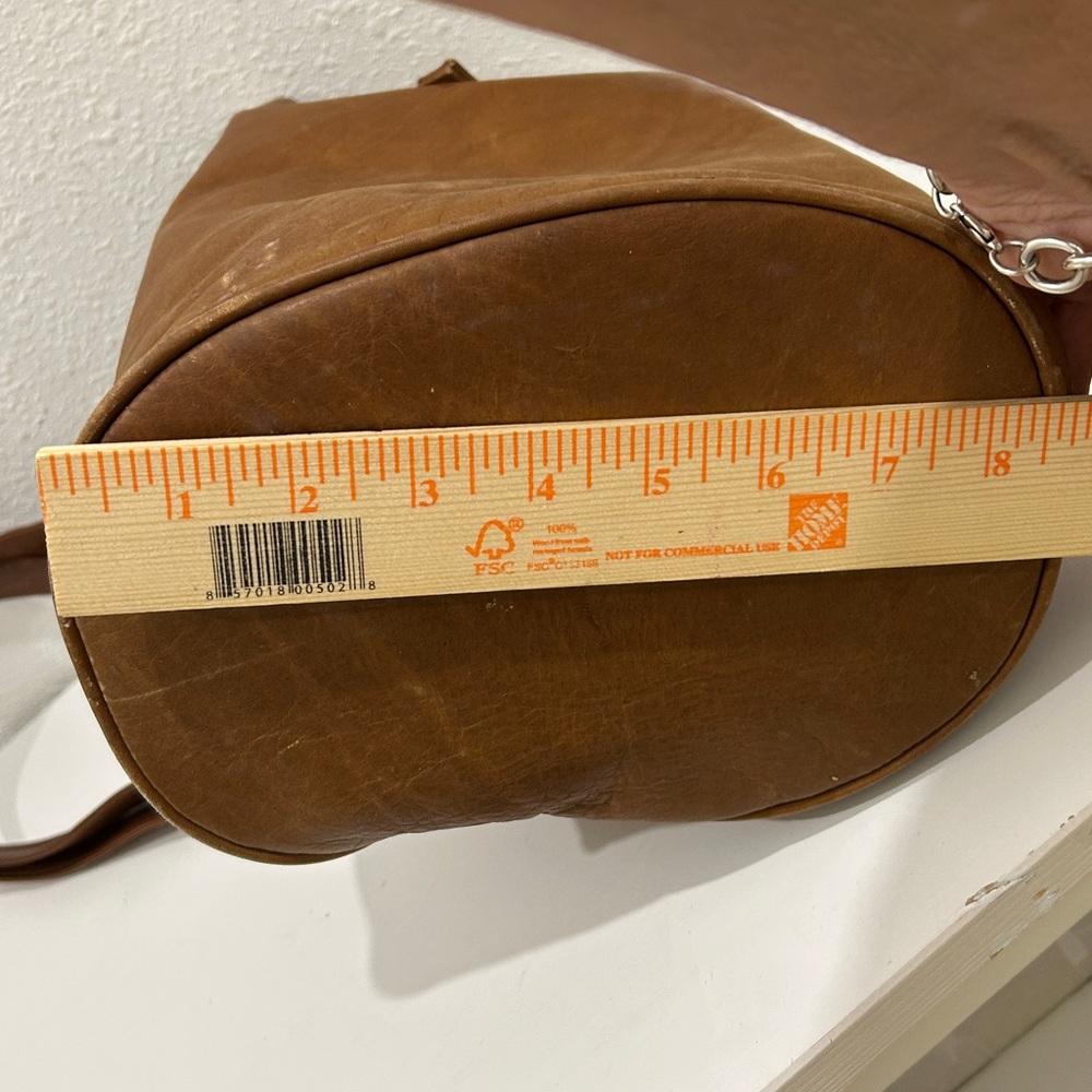Boulder Ridge Chestnut Leather Backpack - Picture 14 of 14